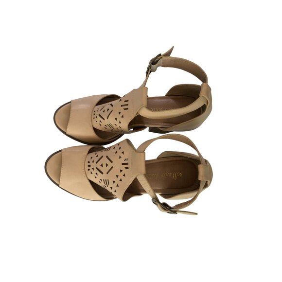 Altered State Womens Size 7 Nude Beige 3.5 in Heels Caged Lazer perforated block - Picture 3 of 7